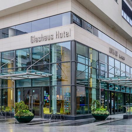 Glashaus Hotel Tallaght Eksteriør billede