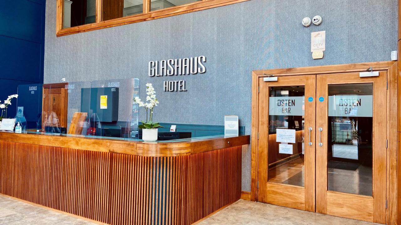 Glashaus Hotel Tallaght Eksteriør billede